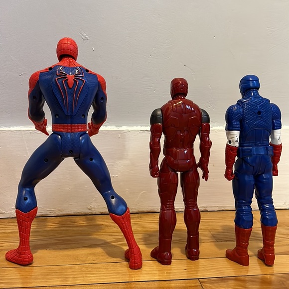 (Set as 3) Action Figures: Spider-Man, Iron Man, Captain America - Picture 3 of 3